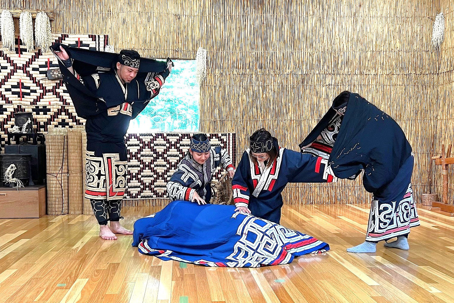 ポロトコタンの夜